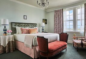 The Pontchartrain Hotel