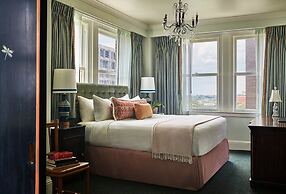 The Pontchartrain Hotel