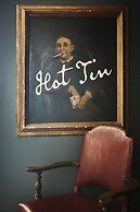 The Pontchartrain Hotel