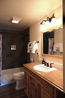 Yellowstone Gateway Inn