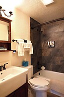 Yellowstone Gateway Inn