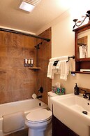 Yellowstone Gateway Inn