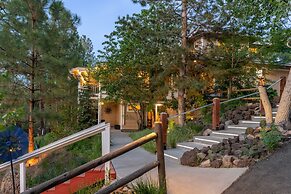 Sheridan House Inn - Adult Only