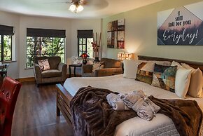 Sheridan House Inn - Adult Only