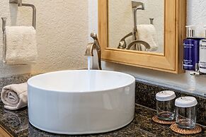 Sheridan House Inn - Adult Only