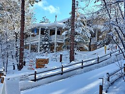 Sheridan House Inn - Adult Only