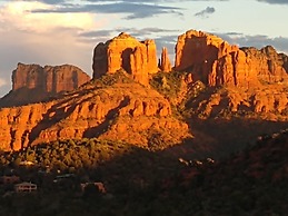 Sheridan House Inn - Adult Only