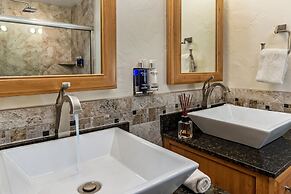 Sheridan House Inn - Adult Only