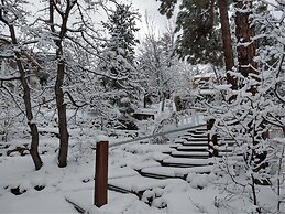 Sheridan House Inn - Adult Only