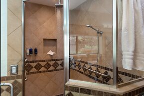 Sheridan House Inn - Adult Only