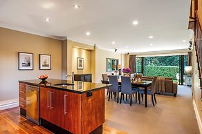 Platinum Queenstown Villas