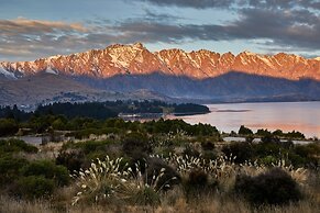 Platinum Queenstown Villas