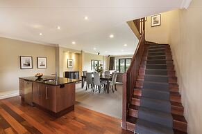 Platinum Queenstown Villas