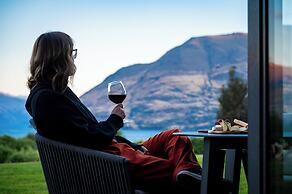 Platinum Queenstown Villas