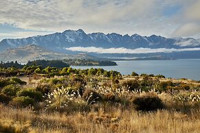 Platinum Queenstown Villas