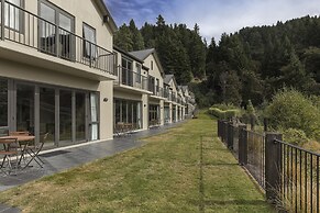 Platinum Queenstown Villas