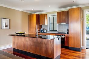 Platinum Queenstown Villas