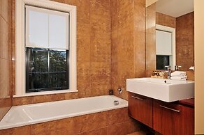 Platinum Queenstown Villas