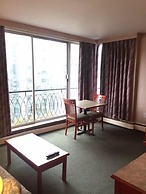 Tropicana Suite Hotel