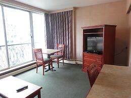 Tropicana Suite Hotel