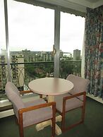 Tropicana Suite Hotel