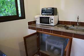 Baan Saensook Villas