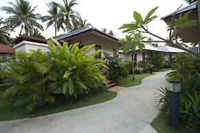 Promtsuk Buri Resort