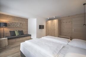 Ahrner Wirt Apartments
