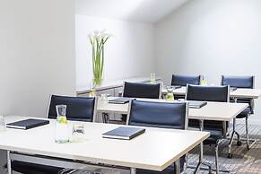 Jump INN Hotel Belgrade