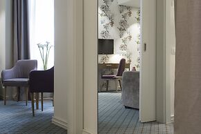 Jump INN Hotel Belgrade