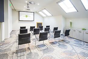 Jump INN Hotel Belgrade