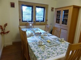Liongate House