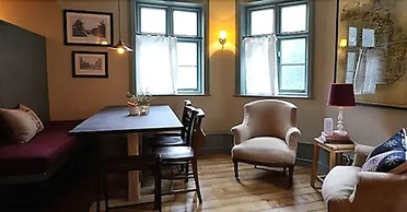 Bel & The Dragon Churt