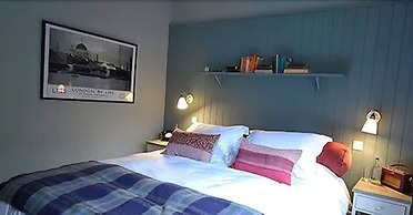 Bel & The Dragon Churt