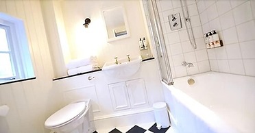 Bel & The Dragon Churt