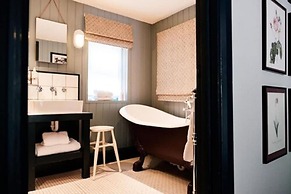 Bel & The Dragon Churt