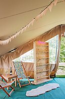 Bel & The Dragon Churt