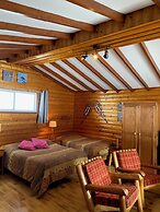 Kan-à-Mouche Pourvoirie Auberge et Chalets