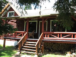 Kan-à-Mouche Pourvoirie Auberge et Chalets