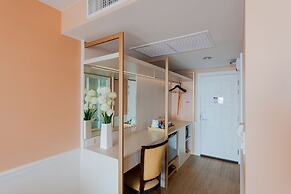 Seaside Jomtien Beach