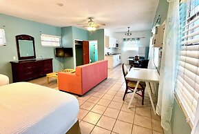 The Pelican Key Largo Cottages