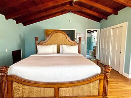 The Pelican Key Largo Cottages