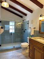 The Pelican Key Largo Cottages