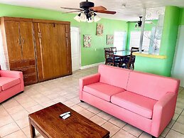 The Pelican Key Largo Cottages