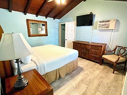 The Pelican Key Largo Cottages