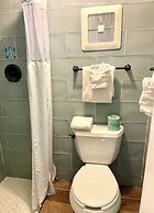 The Pelican Key Largo Cottages