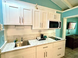 The Pelican Key Largo Cottages
