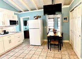 The Pelican Key Largo Cottages