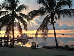 The Pelican Key Largo Cottages