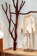 Me Saigon Boutique Hotel